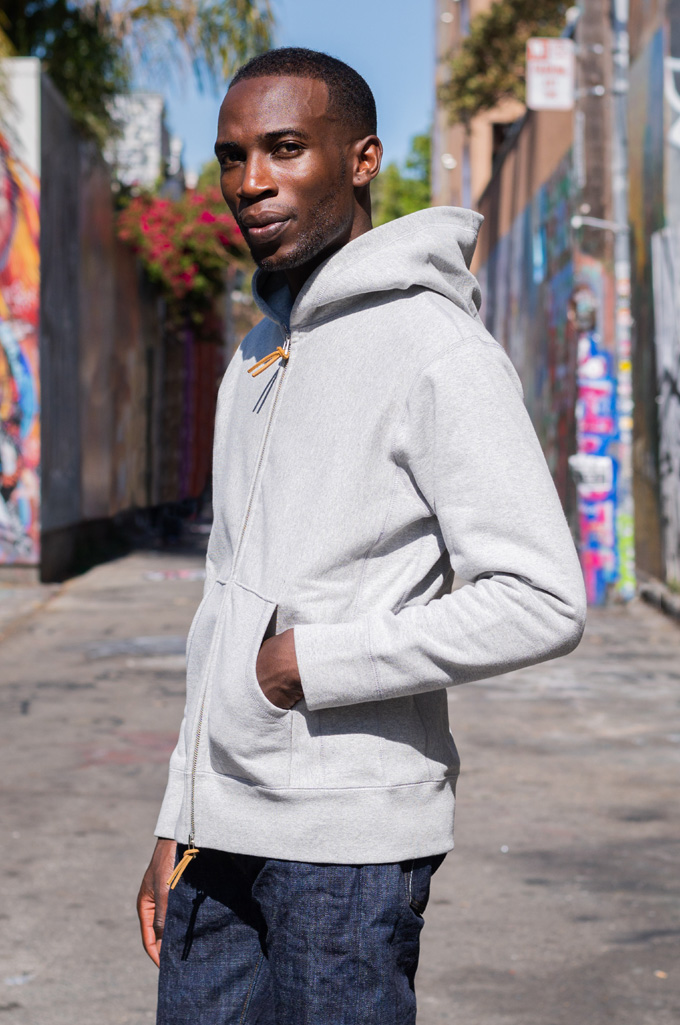 Hoodie Power: Streetwear Revolution in the Winter Season